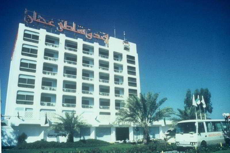 Ajman Beach Hotel Exterior foto